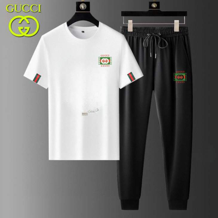 Picture of Gucci Shirt Pant Suits _SKUGucciM-5XL12yr39922116